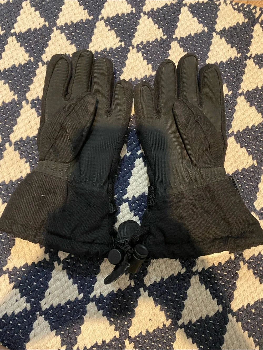 EUC Dakine Yukon gloves
